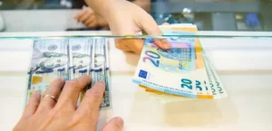 How to Buy Euros in Miami